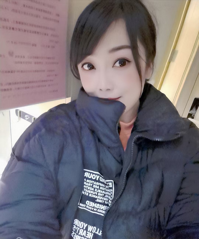 卡子门淑女